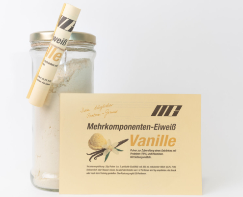 Mehrkomponenten Eiweisspulver im Glas Vanille